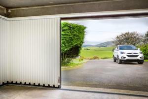 <span class=keywords><strong>Porte</strong></span> <span class=keywords><strong>de</strong></span> <span class=keywords><strong>garage</strong></span> sectionnelle moderne en aluminium <span class=keywords><strong>de</strong></span> style industriel - Design coulissant en verre pour extérieur - Product Image 4