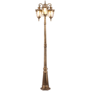 Lampadaire de jardin extérieur en laiton avec abat-jour en verre, lumière blanc chaud, ampoules A19, fixation non amovible, IP66, capteur de mouvement, alimenté par énergie solaire - Product Image 1