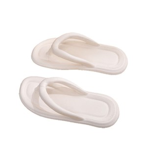 Ciabatte Estive in EVA Traspiranti alla Moda <span class=keywords><strong>con</strong></span> Clip per Dita Unisex Suola Morbida <span class=keywords><strong>Tacco</strong></span> Piatto Infradito <span class=keywords><strong>da</strong></span> <span class=keywords><strong>Spiaggia</strong></span> per Coppie - Product Image 5