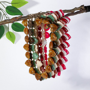 Collar con Colgante de Corazón Grande de Resina Estilo Boho para Mujer, Moda Exagerada, Regalo de San Valentín, Gargantilla Vintage para Suéter, Joyería <span class=keywords><strong>2026</strong></span> - Product Image 1