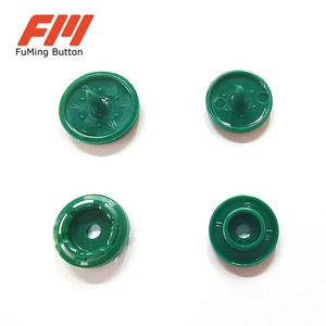 Botón de presión de plástico de cuatro piezas, precio barato de fábrica - Product Image 5