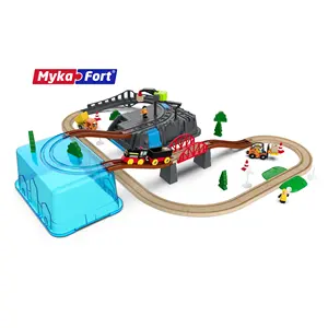 木制玩具火车轨道套装铁路DIY组装玩具儿童槽玩具超级9月