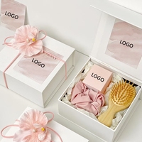 Boîte pliable rose mat avec dorure à chaud, fermeture magnétique monobloc pour l'emballage de bouquets et de cadeaux floraux