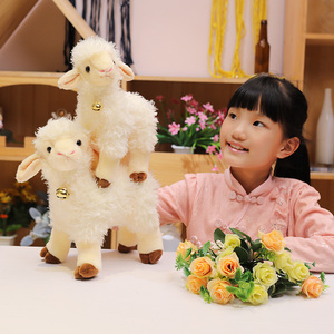Peluche Realistico di Agnello, Morbido Pupazzo di Pecora, <span class=keywords><strong>Regalo</strong></span> Animale da Fattoria Imbottito - Product Image 4