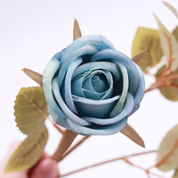 Vente en gros de roses artificielles à tige unique de haute qualité Real Touch à 4 têtes pour la décoration florale intérieure et extérieure