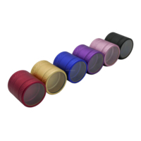 Broyeur à herbes en métal de qualité supérieure en forme de lettre ODM/OEM, logo personnalisé, broyeur à tabac en aluminium de 63 mm pour accessoires de fumeur