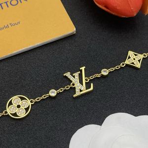 Conjunto de Pulseras y Brazaletes Apilables de Lujo para Mujer con Cadena de Mariposa y Perlas de Imitación en Oro de 10K, Regalo de Moda - Product Image 4