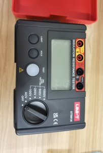 Testeur de résistance d'isolement UNI-T UT501A 1000V 2000 Affichage LCD Gamme automatique 0,00M-5,5G - Product Image 5