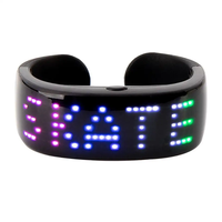 Bracelet lumineux LED multicolore rechargeable pour enfants avec écran Bluetooth, idéal pour Halloween et la rentrée scolaire - Vente en gros