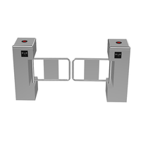 Barrière pivotante en acier inoxydable 304 avec système de vérification par empreinte digitale, tourniquet piétonnier pour entrée d'école