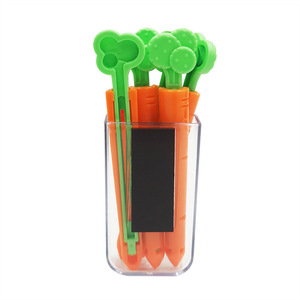 Carrot sealing clips for food bags, plastic cartoon snack bags, sealing <b>strips</b> with <b>magnets</b>, Korean style, 5-pack. - Product Image 4