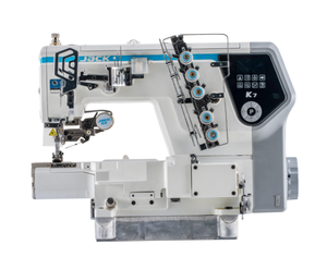 La machine à coudre industrielle Jack K7 à trois aiguilles et cinq fils peut détecter les changements d'épaisseur du tissu - Product Image 1