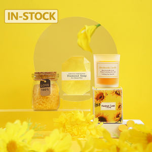 Coffret cadeau à thème tournesol, vente chaude, bougie, chaussettes, matériau PVC, anniversaire, Noël, Saint-Valentin, fête des mères, coffret cadeau - Product Image 6