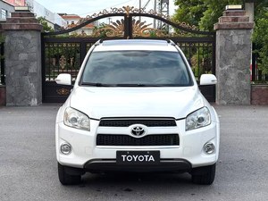 Toyota RAV4 2.4 <span class=keywords><strong>Luxe</strong></span> Automatique d'occasion 2011 – SUV Japonais, Conduite à Gauche, Moteur Puissant, Confort Premium, Spacieux, <span class=keywords><strong>Voiture</strong></span> Familiale - Product Image 3