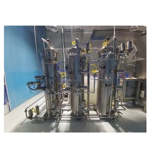 Usine d'embouteillage commerciale la plus vendue 500-5000 BPH Machine de bouchage de remplissage de nettoyage de bouteilles automatique pour liquides - Product Image 1