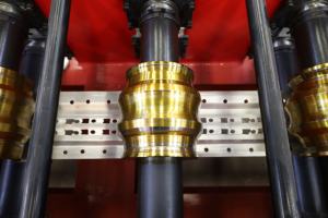 Machine de formage à rouleaux pour étagères de stockage à longue durée de vie, étagères verticales, colonnes - Product Image 3