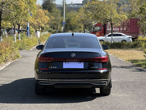 Auto Usata Saic Volkswagen Pa-ssat 2021 280tsi Edizione Business, Veicolo di Seconda Mano a Prezzo Conveniente - Product Image 4