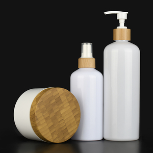 Flacone in Plastica Ecologico Ricaricabile per Crema Skincare, Lozione, Olio Essenziale, con Coperchio in Bambù e Pompa - Product Image 4