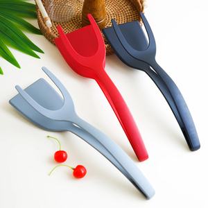 Non Stick 2 in 1 Pancake Spatula French Fries Turners Clamp Frying Steak Pancake <b>Tongs</b> Toast Omelet Clip Kitchen Accessories - Product Image 1