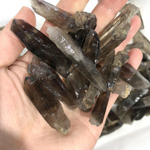 CHUSE Vente en gros de pierres de cristal naturelles polies, pointe de quartz fumé à des fins décoratives - Product Image 1