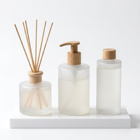 Botol Kaca Silinder Minimalis Bening/Buram Kosong untuk Penyimpanan Serum Perawatan Kulit Minyak Esensial dengan Tutup Kayu Bambu untuk Rumah