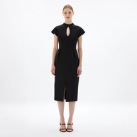 Robe midi moulante noire personnalisée pour femme, style bureau, avec découpe en goutte d'eau, col montant, manches courtes et fente avant