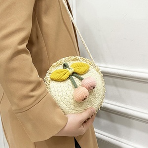 <span class=keywords><strong>Sac</strong></span> <span class=keywords><strong>à</strong></span> bandoulière de plage d'été <span class=keywords><strong>à</strong></span> fermeture ouverte florale bohème pour femmes mignon pochette en paille naturelle avec portefeuilles <span class=keywords><strong>sac</strong></span> <span class=keywords><strong>à</strong></span> <span class=keywords><strong>main</strong></span> pour filles - Product Image 2