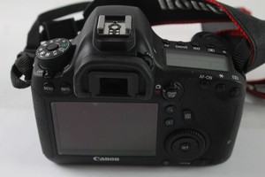 HFT Professionnel EOS <span class=keywords><strong>6D</strong></span> avec objectif <span class=keywords><strong>EF</strong></span> 50mm F/1.8 STM Appareil photo reflex numérique Capteur CMOS plein format Écran HD 3,0 pouces Carte SD Vidéo Full HD 1080P - Product Image 2