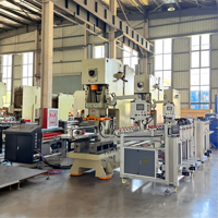 Machine automatique de fabrication de boîtes alimentaires en aluminium avec garantie de 5 ans, ligne de production de barquettes en aluminium 45T-200T