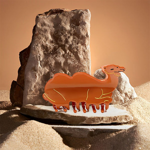 OBM 2025 – Nouveauté Tendance : Pinces à Cheveux en Acétate Forme Chameau Kaki – Adorables Pinces Animaux pour Filles – Personnalisation et Vente en Gros - Product Image 6