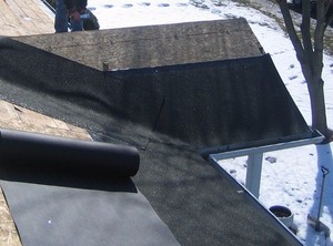 Sous-couche de toiture synthétique en PP antidérapante de qualité professionnelle - Résistance supérieure à la déchirure et protection contre toutes les intempéries - Membrane de toiture - Product Image 5