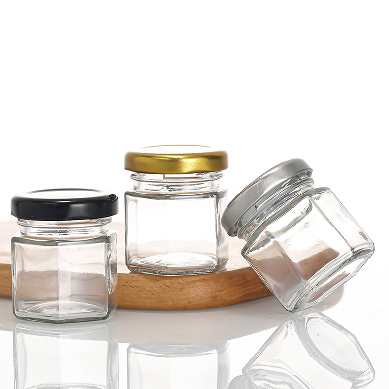 Wholesale Transparent Mini Round Glass Jar With Screw Lid for Kitchen Jam and Spice Storage 25ml 35ml 50ml 70ml