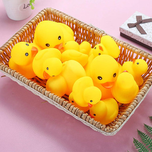 Hot Multicolor PVC nhựa nhỏ Ducky ánh sáng màu squeak bé tắm đồ chơi số lượng lớn nhỏ màu vàng màu hồng màu xanh đen cao su vịt - Product Image 5