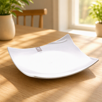 Vente en gros de plaques carrées en mélamine blanche 100% pour restaurant chic