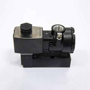 6215M0510 Série NAMUR Électrovanne 3/2 voies 5/2 voies 1/4 NPT à bobine actionnée 24 VDC à commande directe par électrovanne - Product Image 2