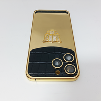 Populaire à Dubaï Boîtier de téléphone en métal Véritable peau de vache avec texture de crocodile Boîtier de téléphone portable pour la série iphone