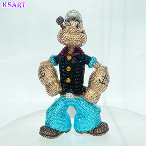 Nouvelle Décoration Artistique Tendance : Statue Goofy en Résine Ornée de Strass, Sculpture Artisanale Diamantée, Collection Décorative - Product Image 6