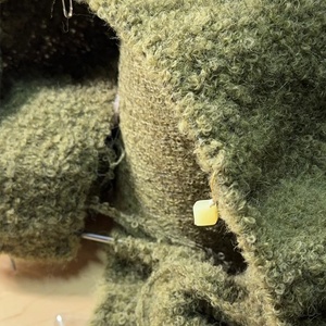 Fil de laine bouclé 4,5 Nm pour tricoter des chaussettes à boucles - Product Image 4