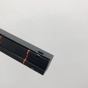 Rail magnétique ultra-mince monté en surface, système de piste intelligent DC48V, lumières magnétiques, lumière de piste d'inondation diffuse 12W 24W 30W - Product Image 3