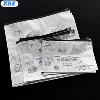 Herbruikbare grote capaciteit opbergzak van aluminiumfolie voor het bewaren van diepvriesvoedsel, zoals vis, kip en groenten.