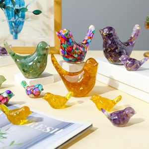 Figurine d'oiseau en résine avec copeaux de cristal naturel, mini paysage, décoration de voiture, décoration d'intérieur, cadeau, vente en gros - Product Image 4