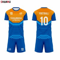 Ensemble de maillots de football respirants à séchage rapide en polyester avec impression par sublimation pour les acheteurs du Japon, de la Corée et de l'UE – Maillots de football bleu ciel