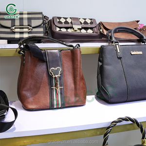 Premium Fashion Mixed Bags <span class=keywords><strong>Bulk</strong></span> Großhandel Enthält hochwertige Herren Damen Rucksäcke Direct Factory Clearance <span class=keywords><strong>Sale</strong></span> Gebrauchte Artikel - Product Image 4