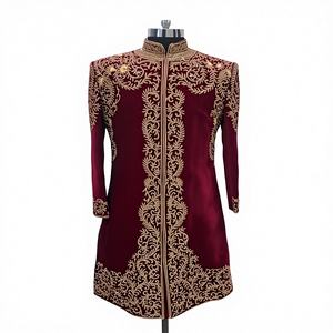 Sherwani Indo-Occidental Stylisé Nouveau Style pour Hommes 2022, Robe de Mariage avec Broderie Zardozhi Lourde, Costumes pour Hommes - Product Image 3
