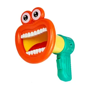 Funny voice changer for children playing house, handheld loudspeaker, small speaker with sound effects toy