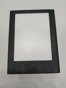 Menú de Cuero PU Negro con Iluminación LED Recargable, Libro de Menú LED de 4 Páginas Tamaño A4, Menú Iluminado LED para Bar o Club - Product Image 3