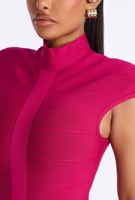 Nouvelle Arrivée Été Européen et Américain : Robe Moulante Unie à Col Montant et Effet Cache-Cœur pour Femme – Collection Mode Commerce International