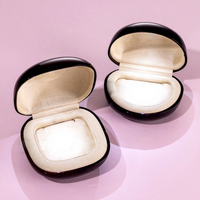 Boîte à bague ovale de luxe avec éclairage LED et finition laquée piano, coffret cadeau de bijoux élégant pour mariage, Dongguan, sans fermeture