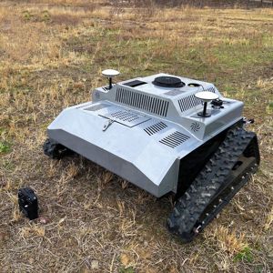 חם מכירה gps גבוהה כוח זוחל דשא מסורק מעקב מכסחות דשא מבוקר רחוק לחווה - Product Image 3