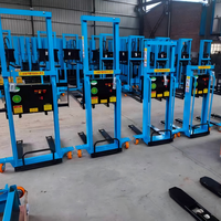 1-Tonnen-Elektro-Gabelstapler mit Allradantrieb, hydraulischer Seitenverschiebung, Lithium-Ionen-Batterie 48V200AH, geländegängig, kompakt und manövrierbar